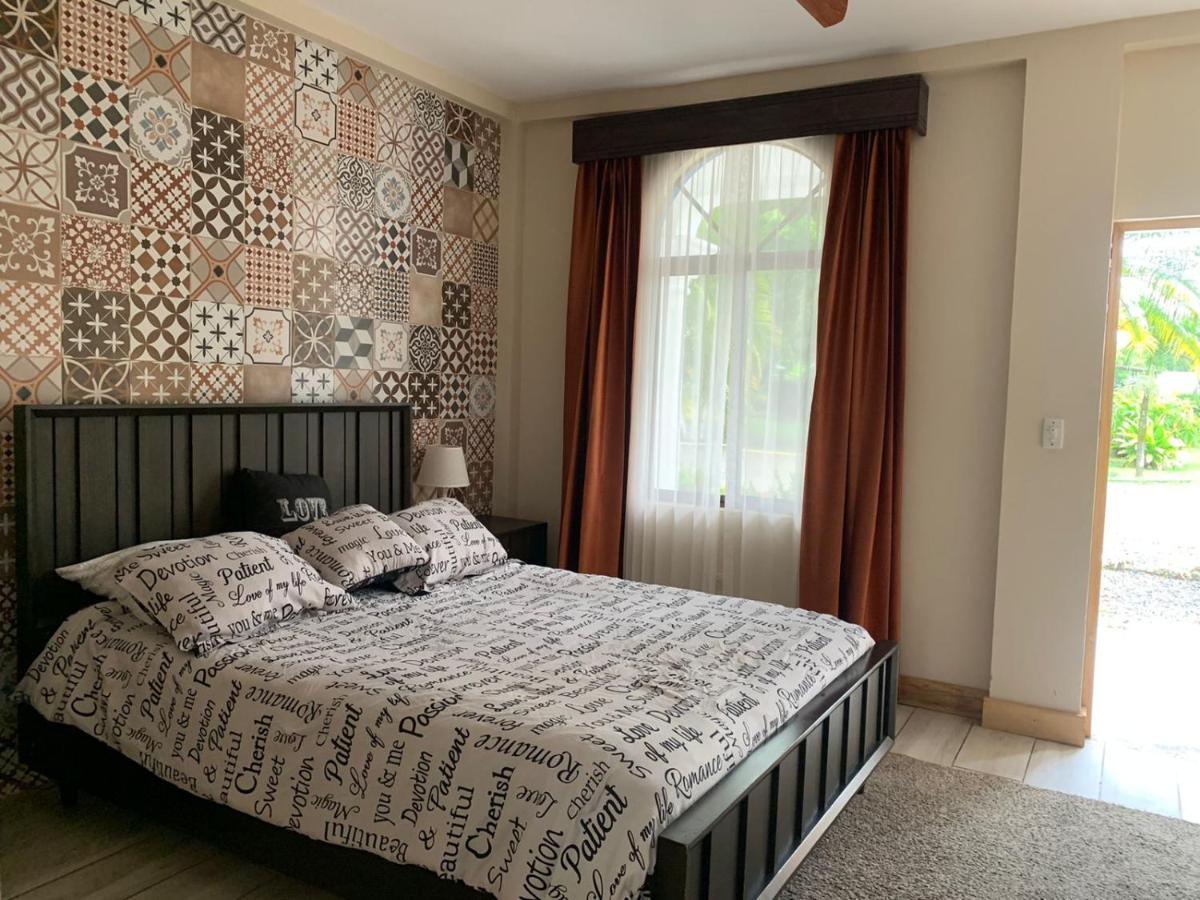 Las Palmas Hotel&Spa Ciudad Cortés Kültér fotó